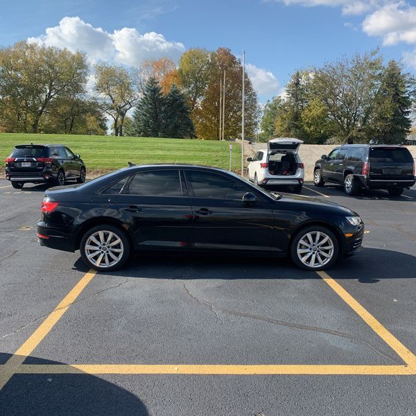 2017 Audi A4 Image 3