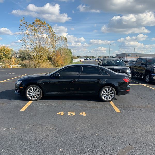 2017 Audi A4 Image 4