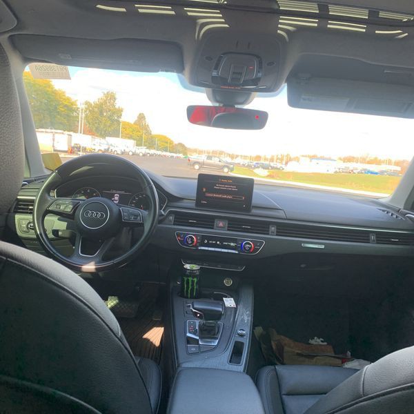 2017 Audi A4 Image 8