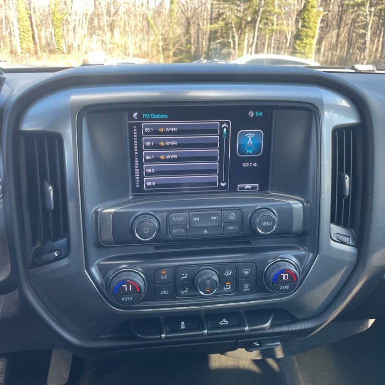 2017 Chevrolet Silverado 1500 Image 11