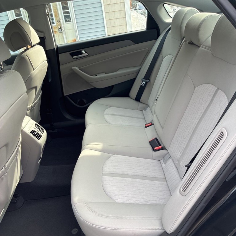 2017 Hyundai Sonata Image 10