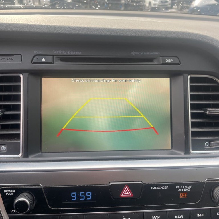 2015 Hyundai Sonata Image 10