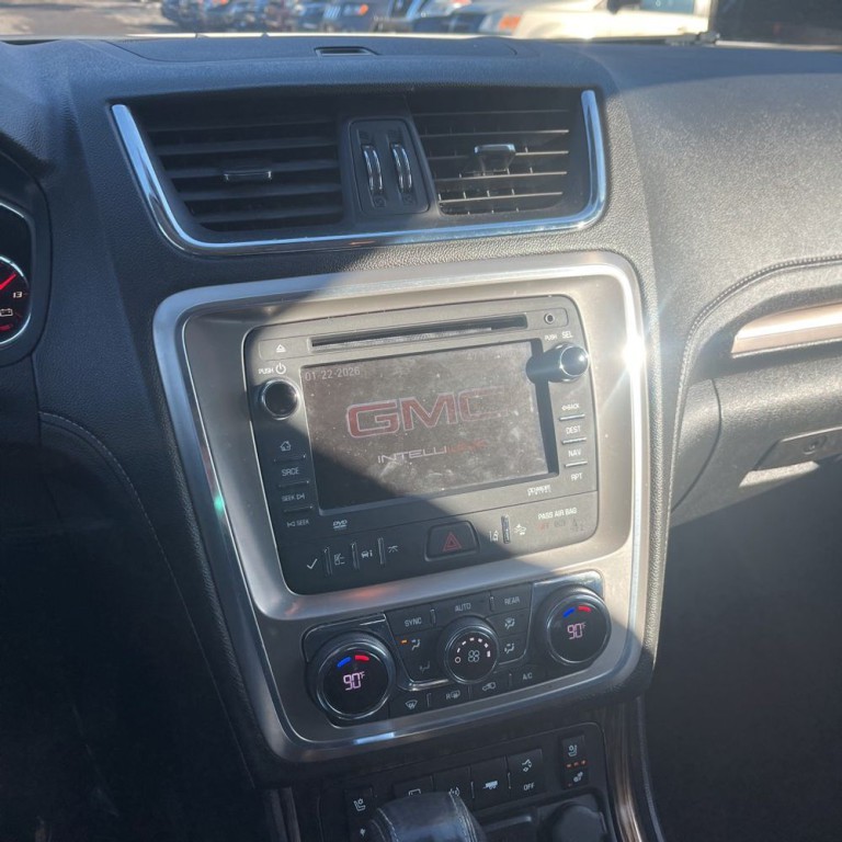 2015 GMC Acadia Image 10