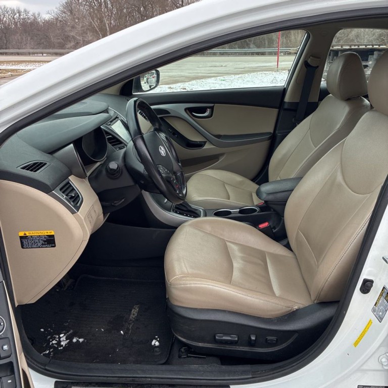 2014 Hyundai Elantra Image 5