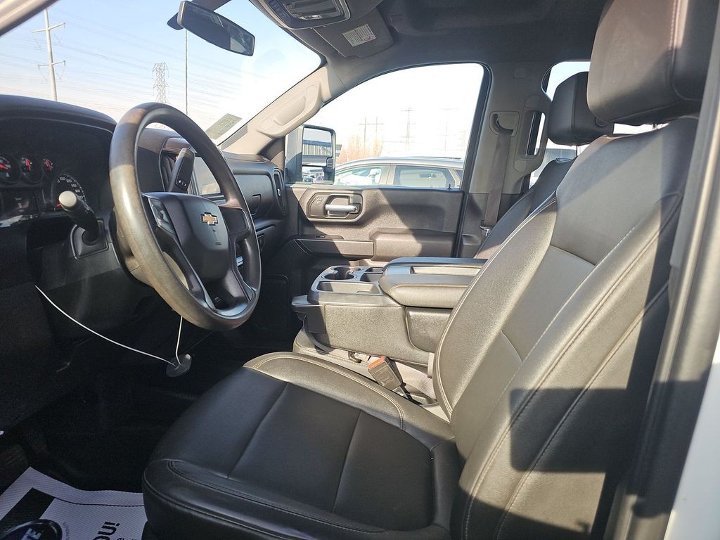 2021 Chevrolet Silverado 1500 Image 5