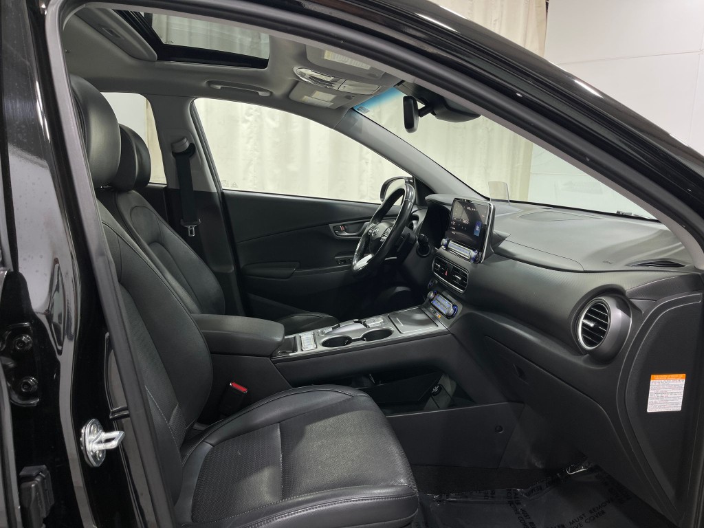 2021 Hyundai Kona Image 32