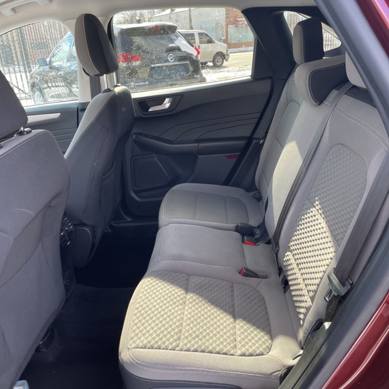 2021 Ford Escape Image 14