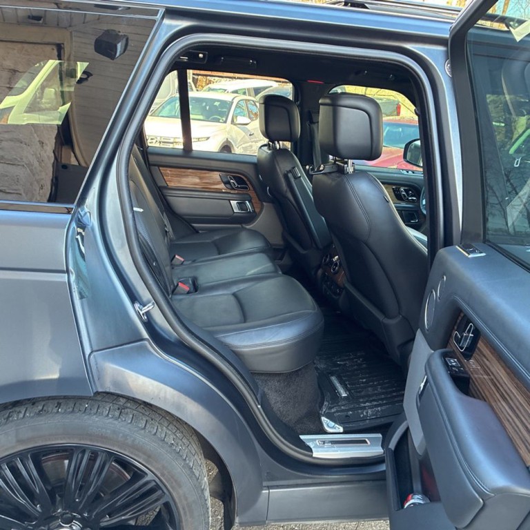 2019 Land Rover Range Rover Image 15