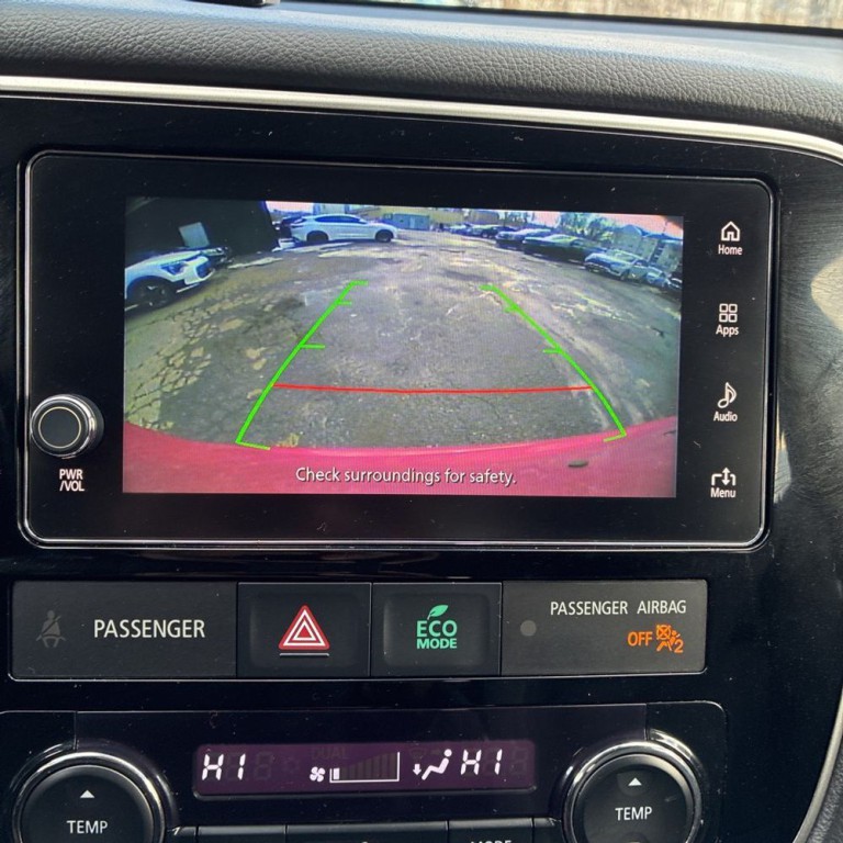 2018 Mitsubishi Outlander Image 10