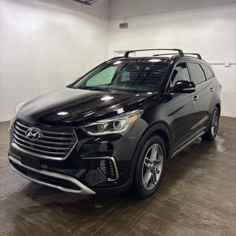 2018 Hyundai Santa Fe Image 2