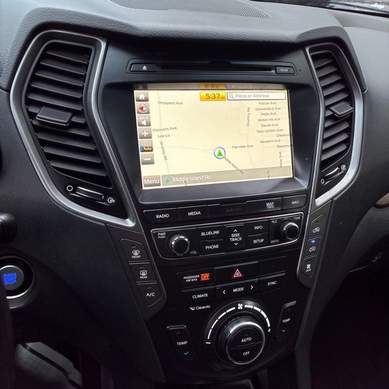 2018 Hyundai Santa Fe Image 10