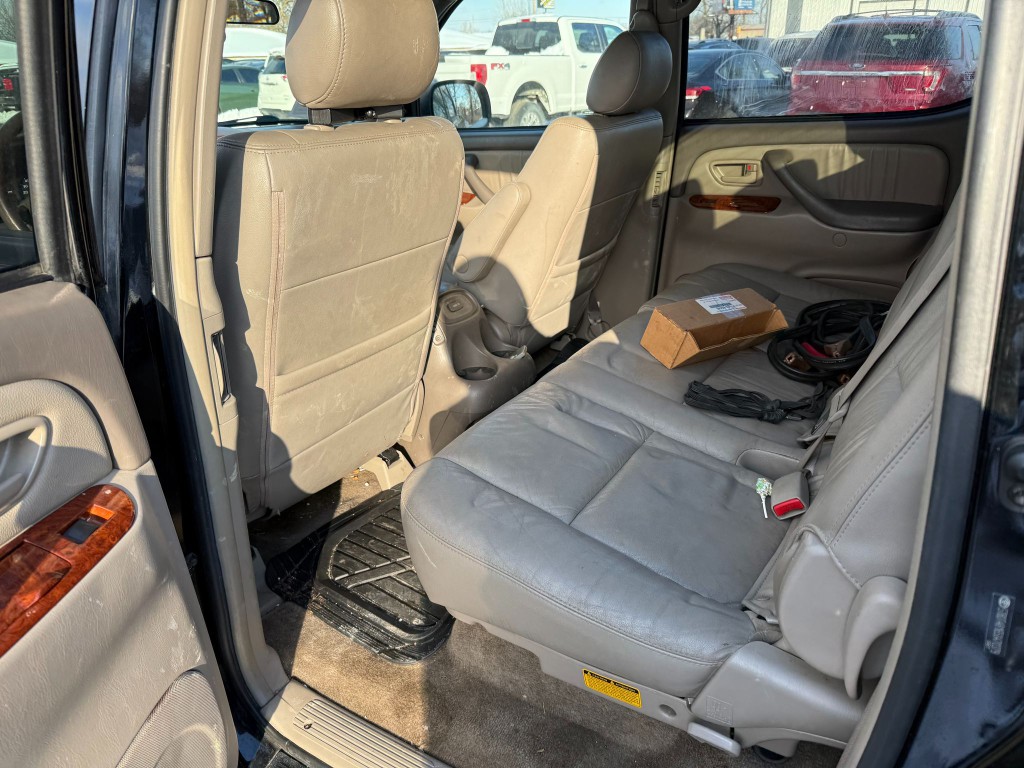 2005 Toyota Tundra Image 8