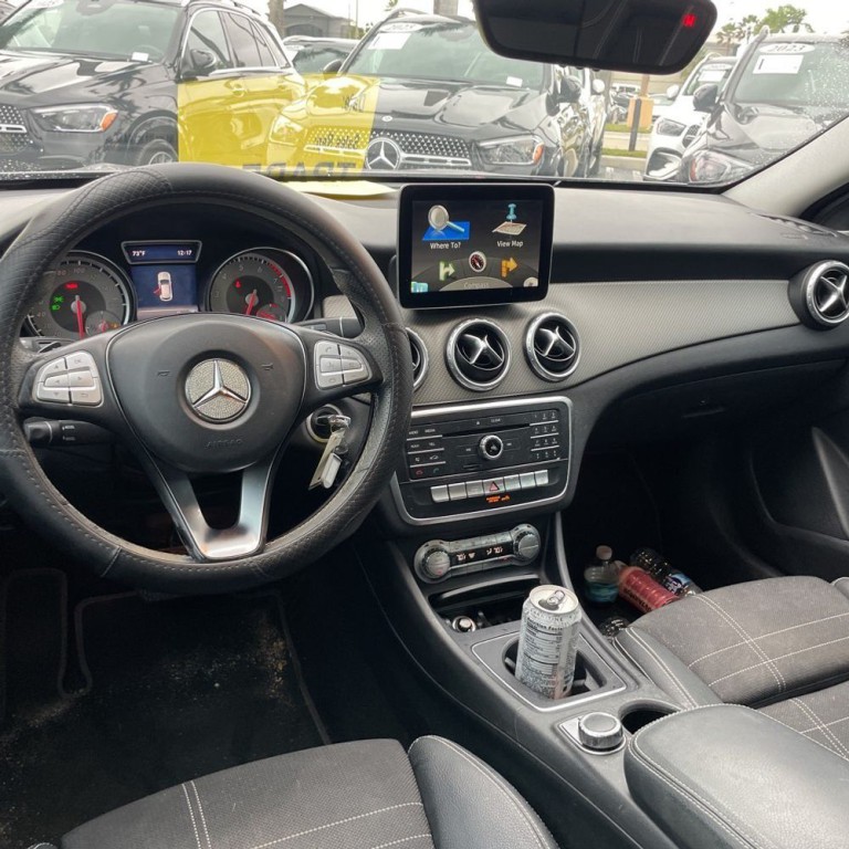 2017 Mercedes-Benz GLA-Class Image 9