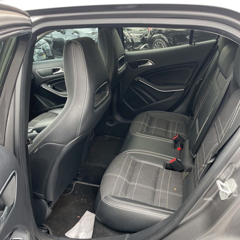 2017 Mercedes-Benz GLA-Class Image 18