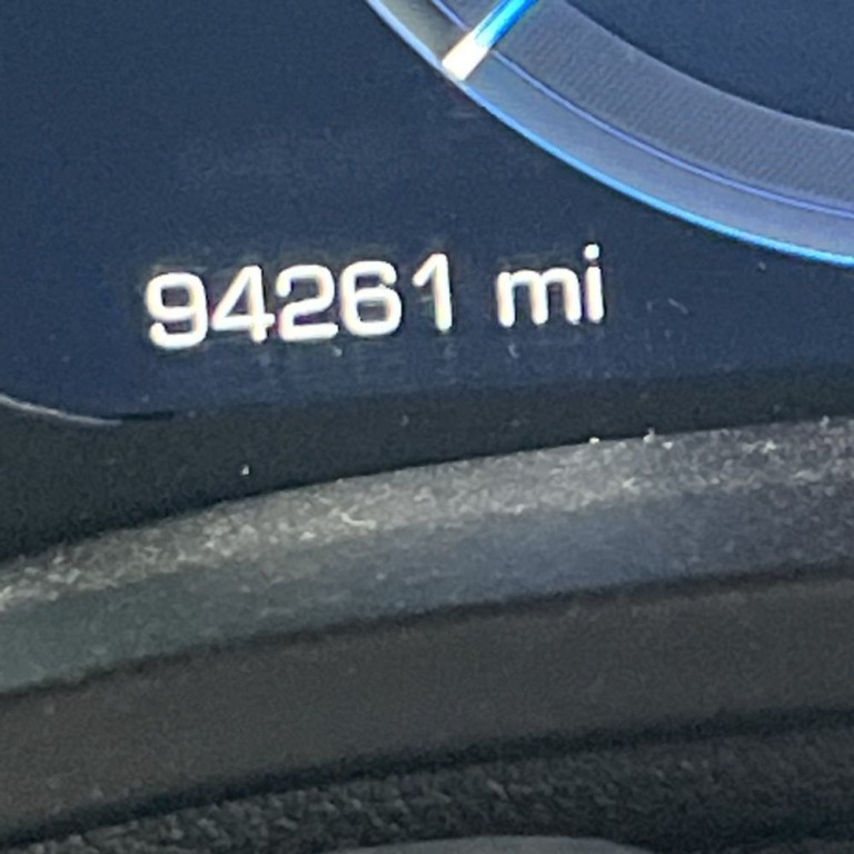 2017 Cadillac Escalade Image 8