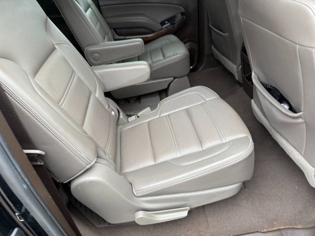 2020 GMC Yukon Image 6
