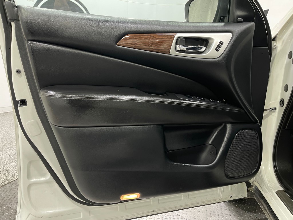 2019 Nissan Pathfinder Image 15