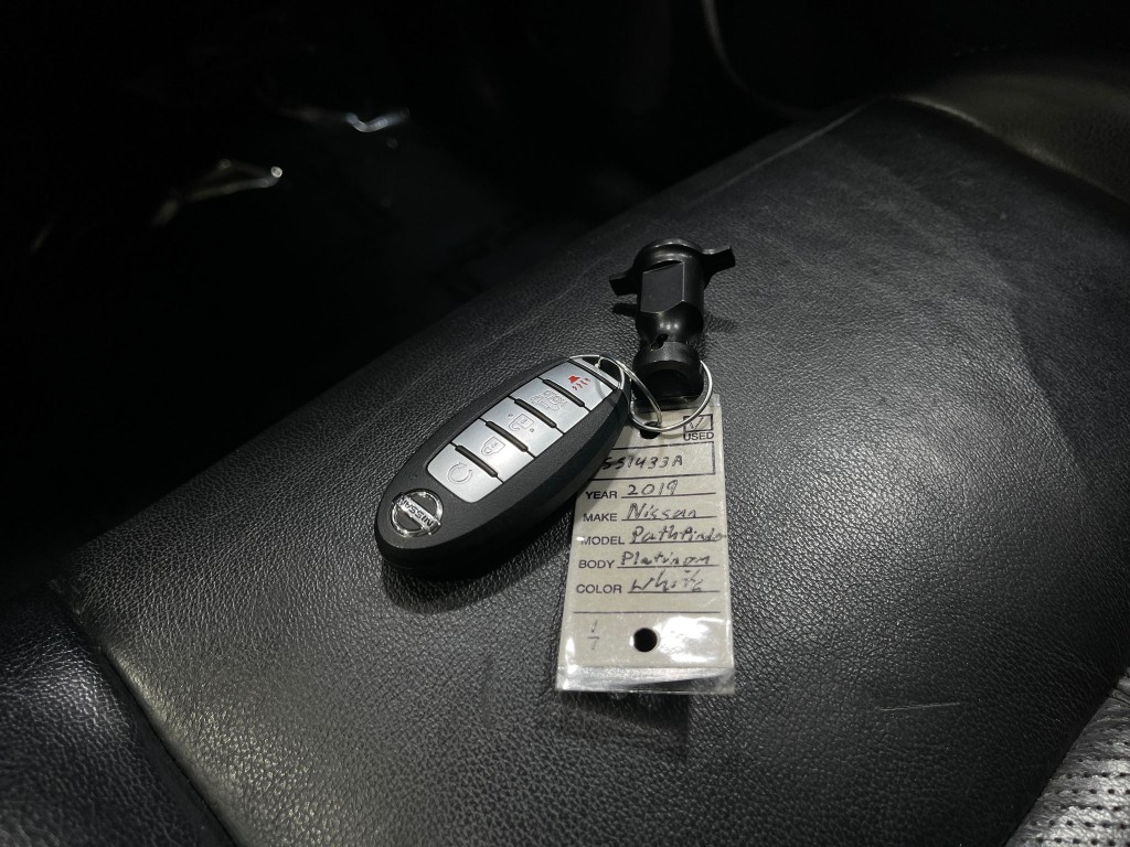 2019 Nissan Pathfinder Image 38