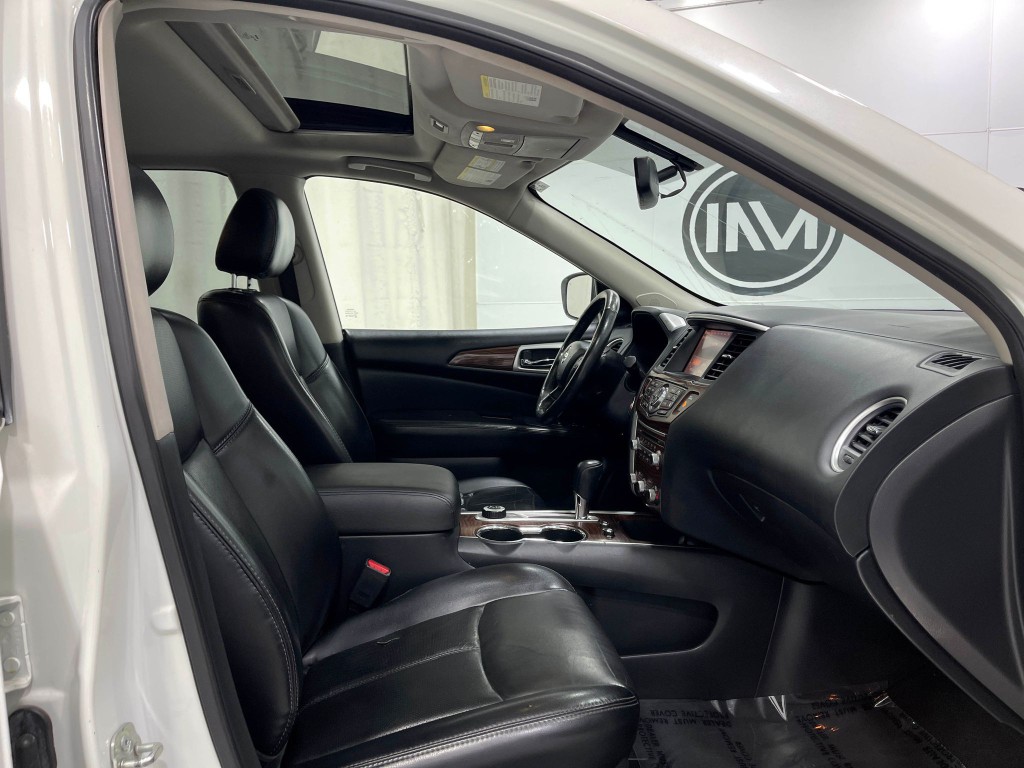 2019 Nissan Pathfinder Image 34