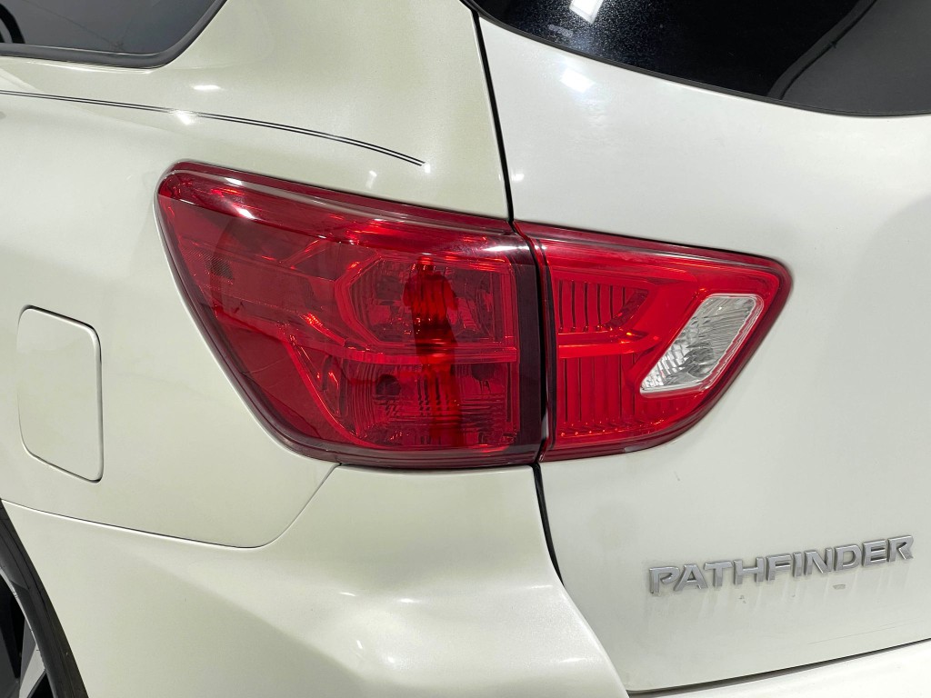 2019 Nissan Pathfinder Image 36