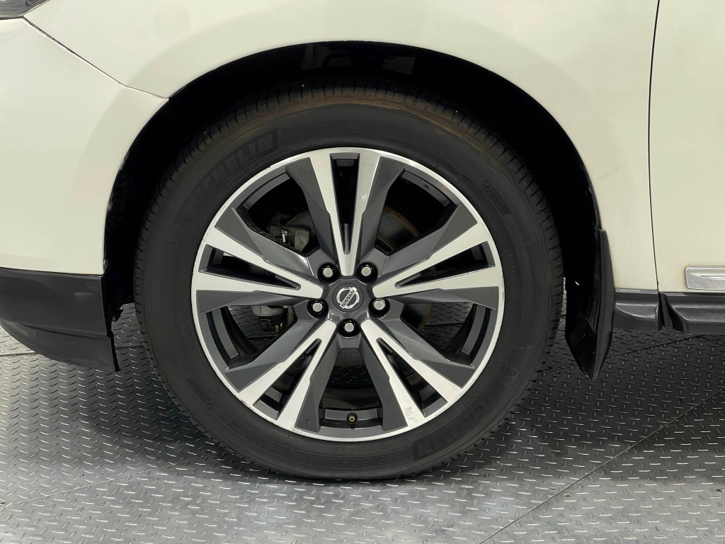 2019 Nissan Pathfinder Image 37