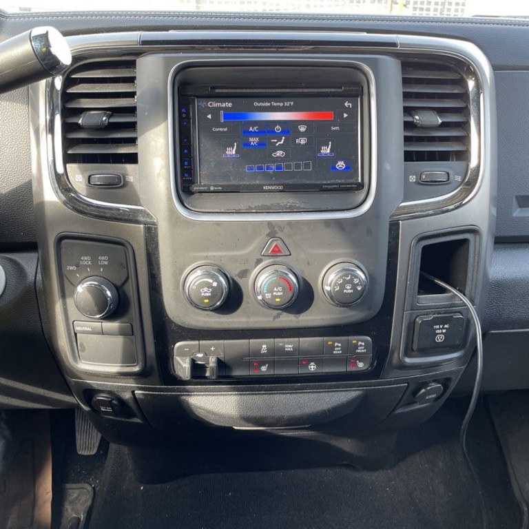 2018 RAM 2500 Image 12