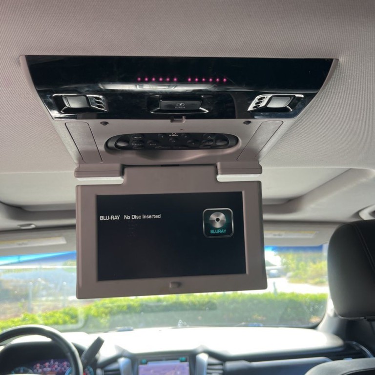 2016 Chevrolet Tahoe Image 15