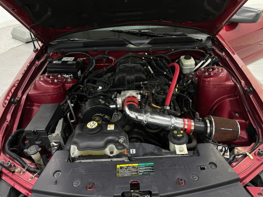 2005 Ford Mustang Image 23