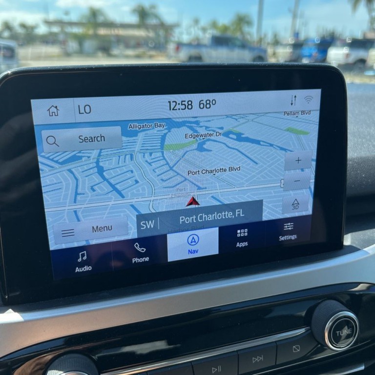 2020 Ford Escape Image 10