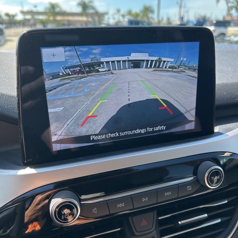 2020 Ford Escape Image 11