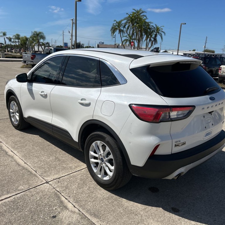 2020 Ford Escape Image 4