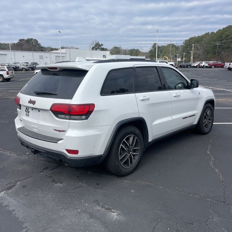 2019 Jeep Grand Cherokee Image 3