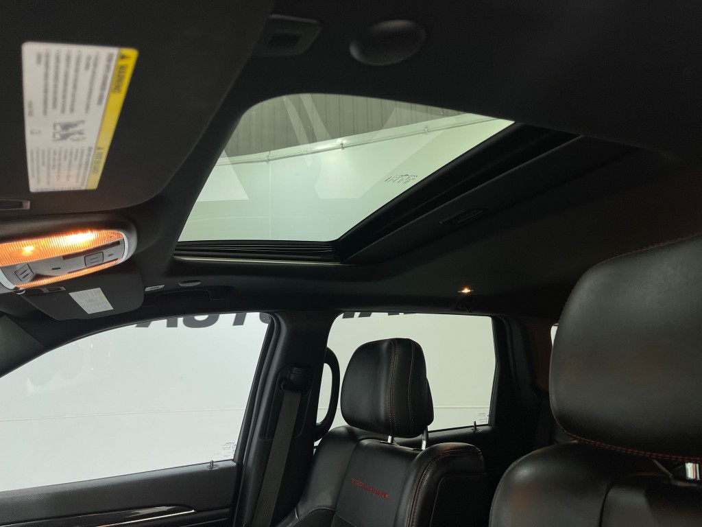 2019 Jeep Grand Cherokee Image 12