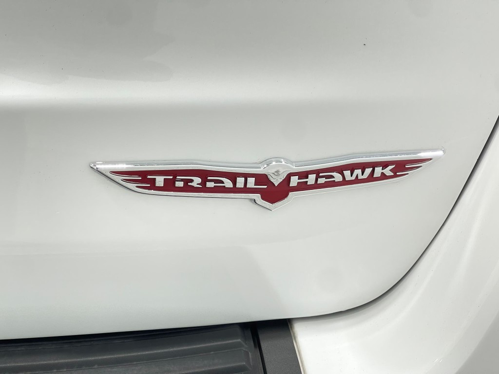 2019 Jeep Grand Cherokee Image 40