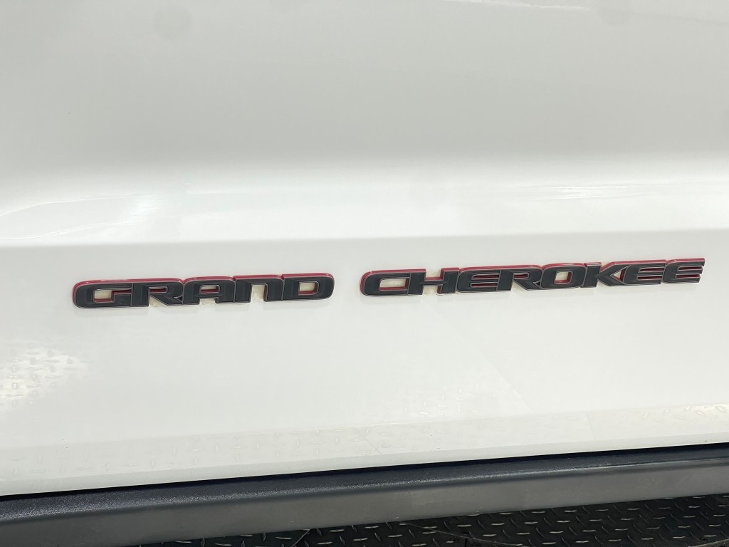 2019 Jeep Grand Cherokee Image 41