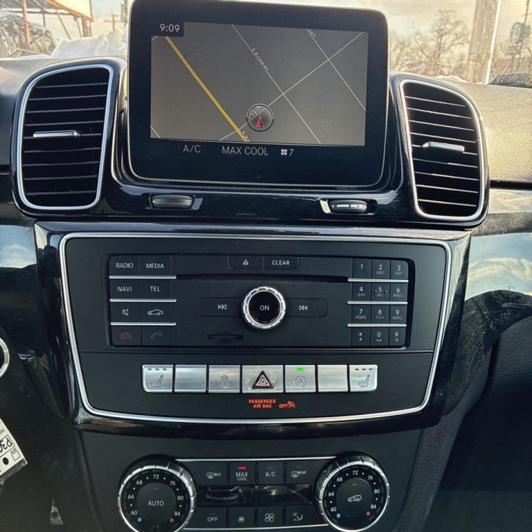 2019 Mercedes-Benz GLE-Class Image 10
