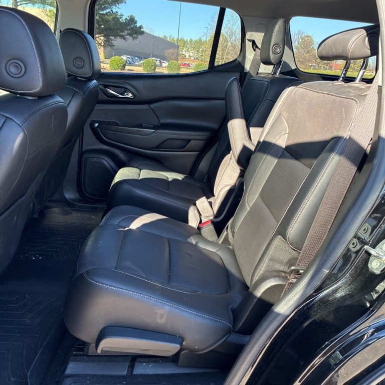 2018 GMC Acadia Image 17