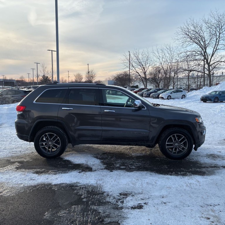2018 Jeep Grand Cherokee Image 3