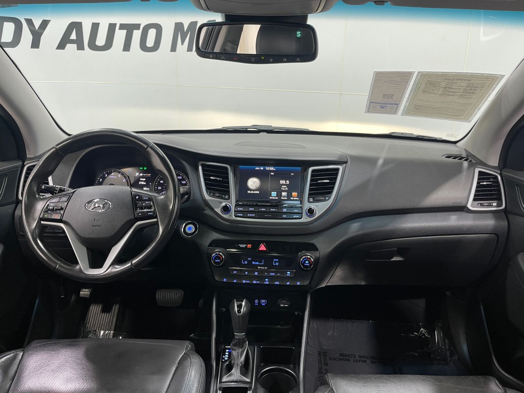 2017 Hyundai Tucson Image 17
