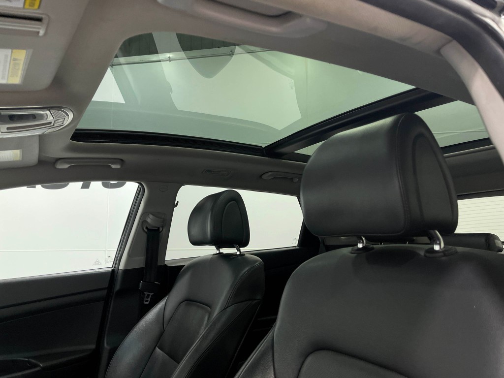 2017 Hyundai Tucson Image 11