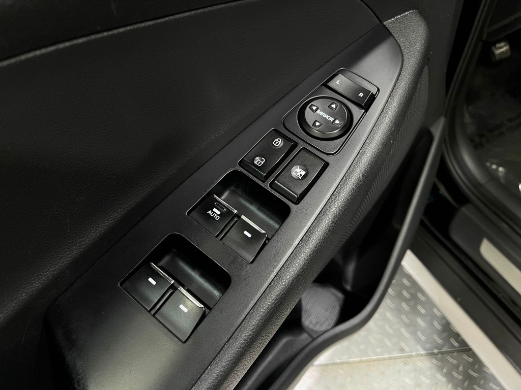 2017 Hyundai Tucson Image 15