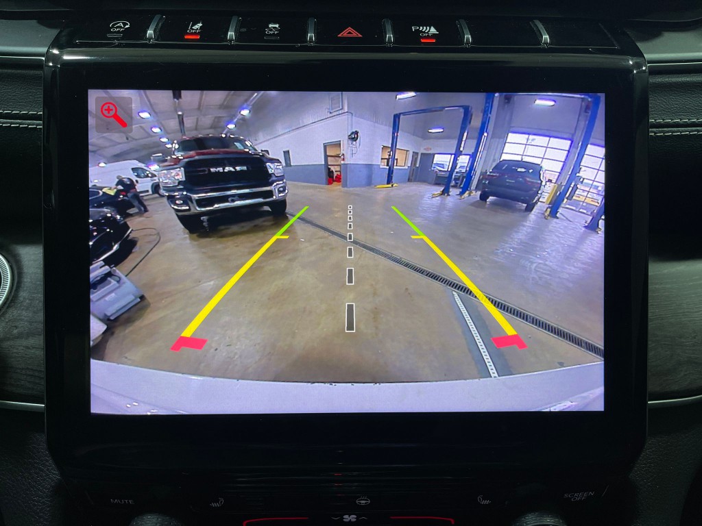 2021 Jeep Grand Cherokee Image 11