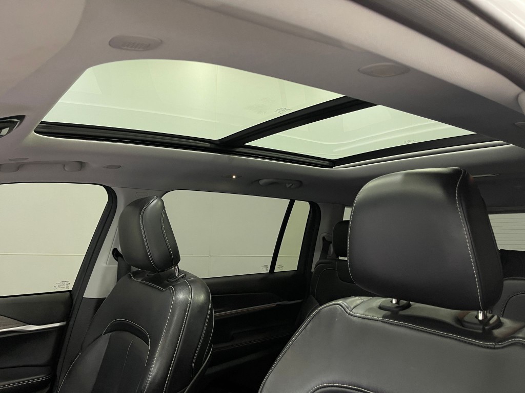 2021 Jeep Grand Cherokee Image 12