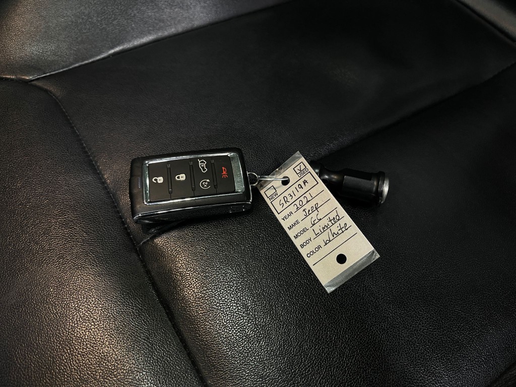 2021 Jeep Grand Cherokee Image 39