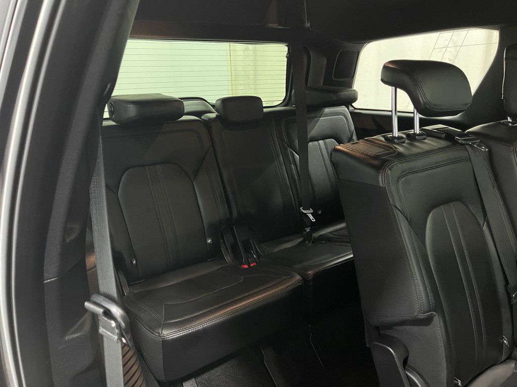 2020 Ford Expedition Image 32