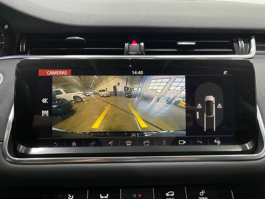 2020 Land Rover Range Rover Evoque Image 11