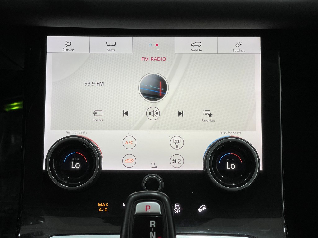 2020 Land Rover Range Rover Evoque Image 26