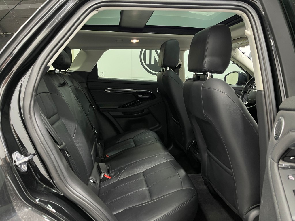 2020 Land Rover Range Rover Evoque Image 32