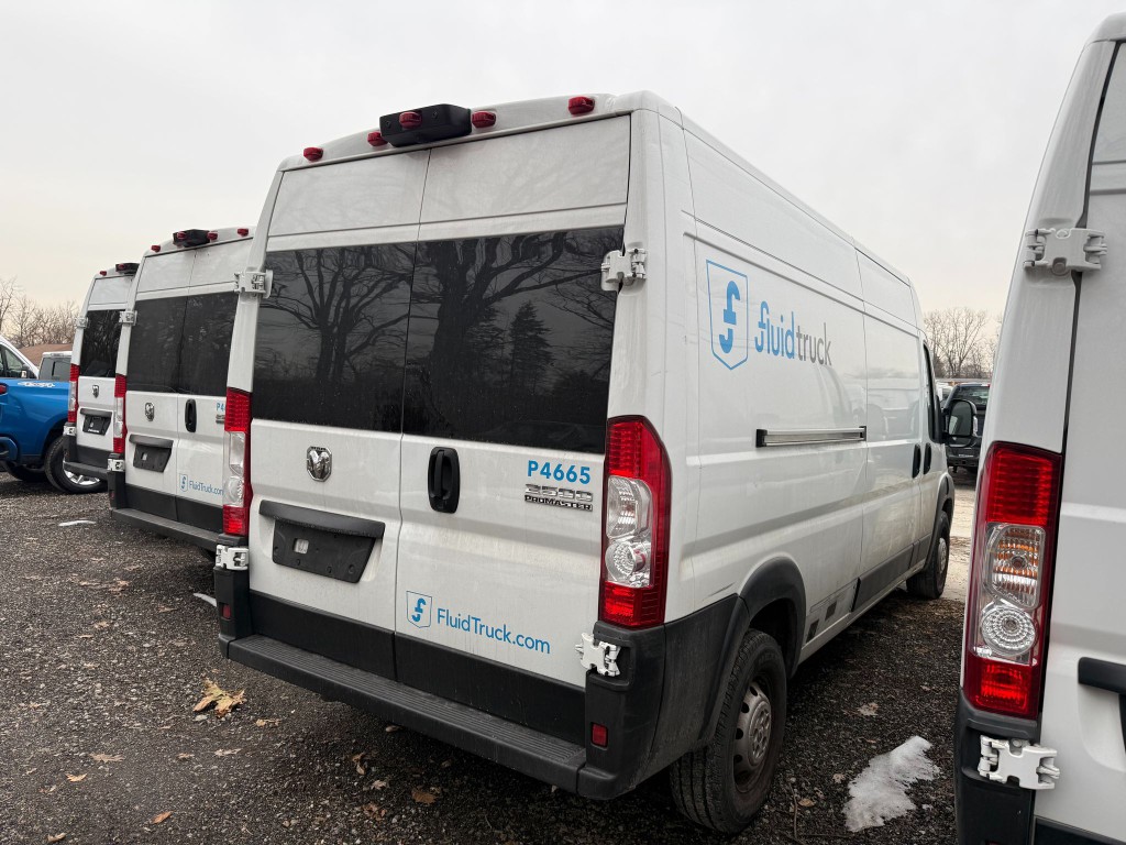 2023 RAM Promaster Image 3