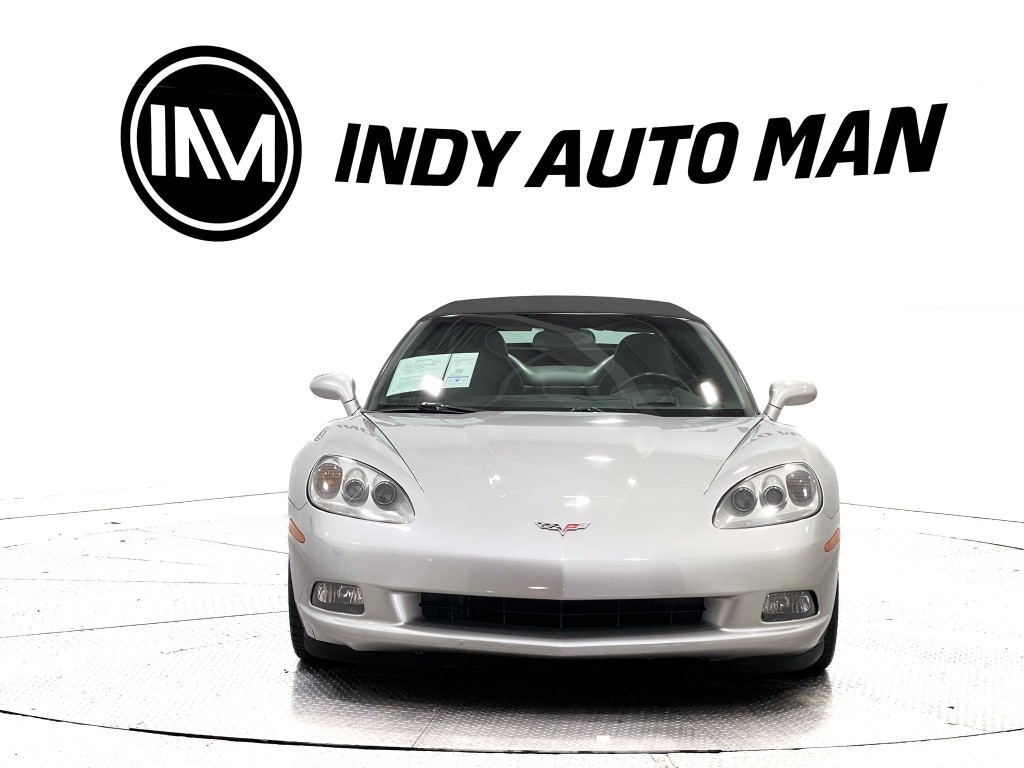2005 Chevrolet Corvette Image 9